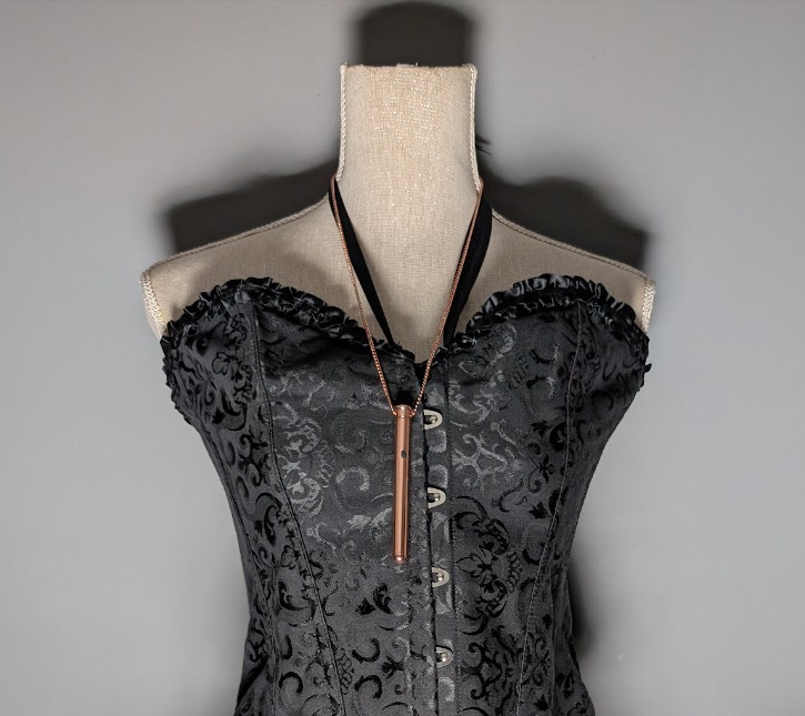 Booktok Vibrator Necklace, Couples \/ Partner Play, Vibrating Adult Sex Toy Necklace